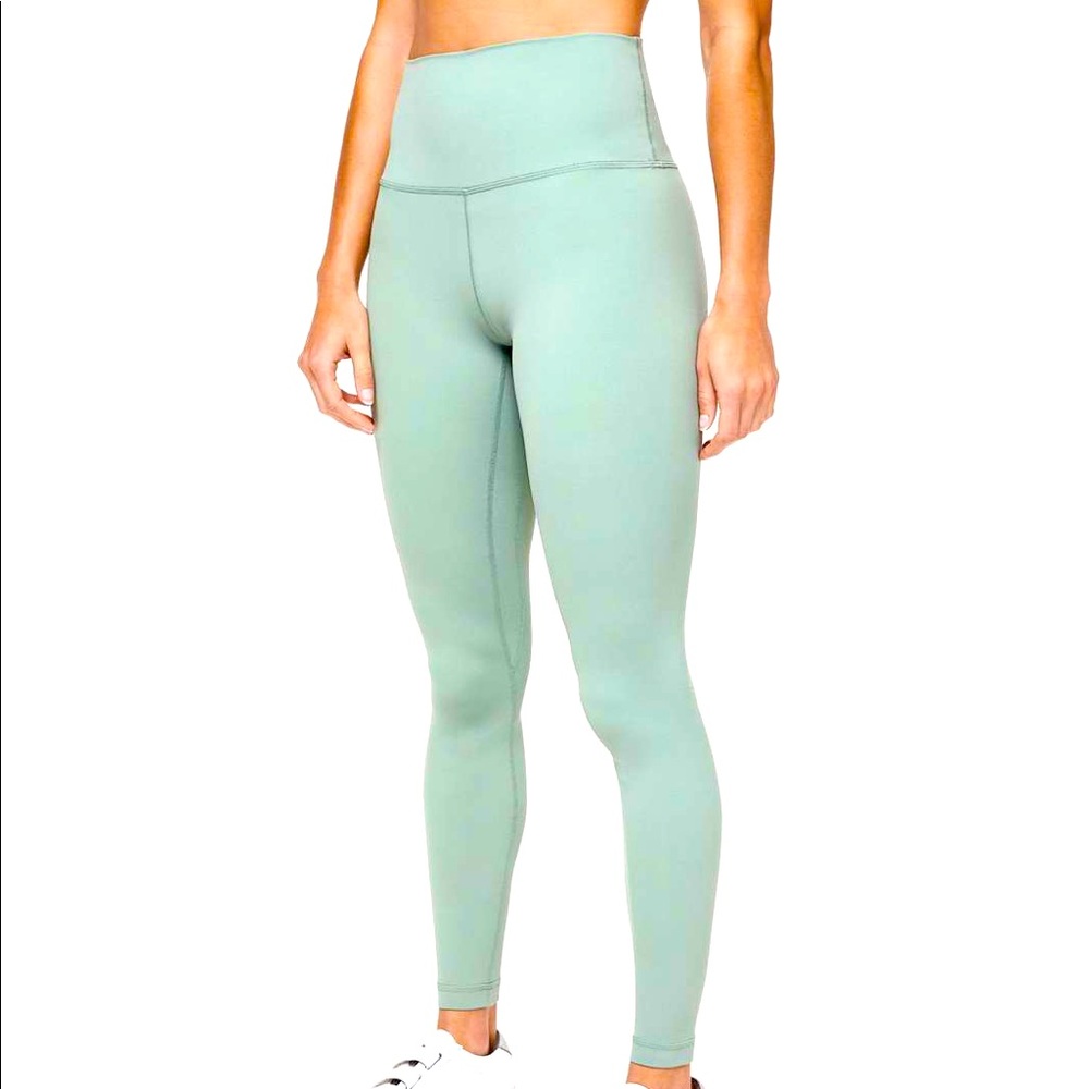 Mint green Lululemon leggings